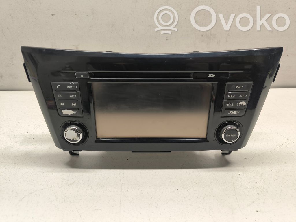 Nissan X-Trail T32 Panel / Radioodtwarzacz CD/DVD/GPS 