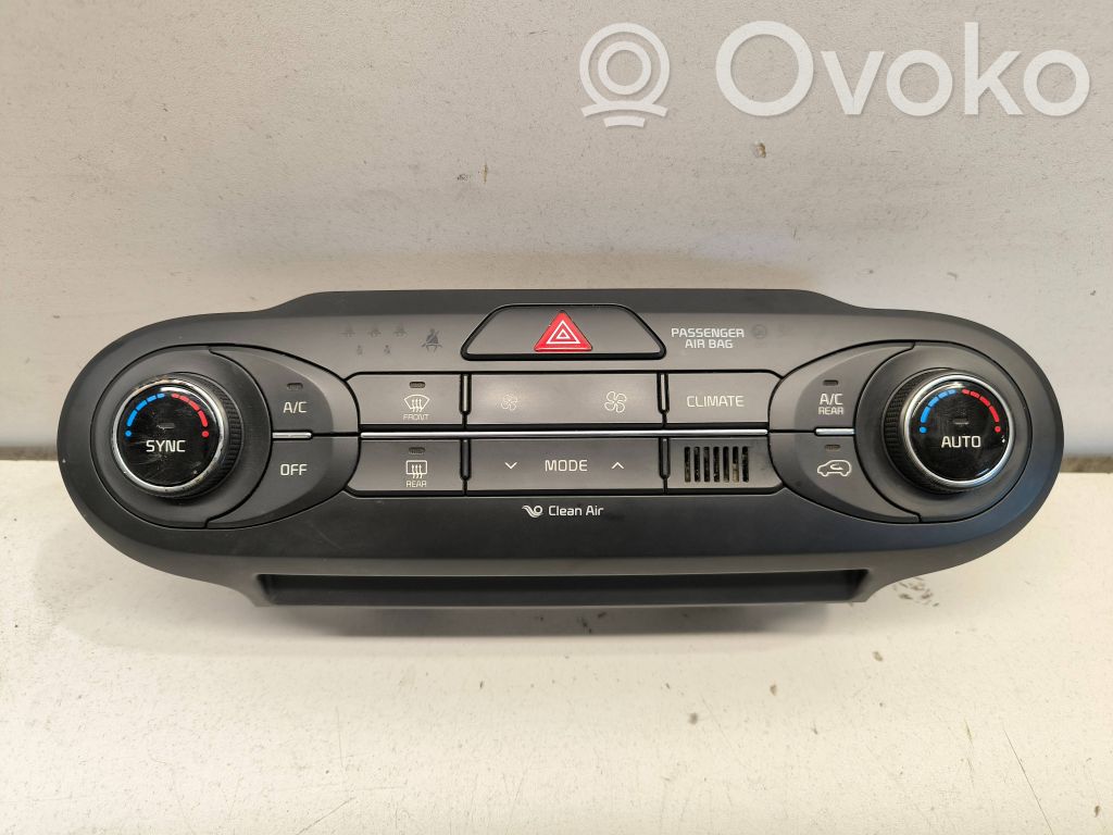 KIA Sorento Climate control unit 