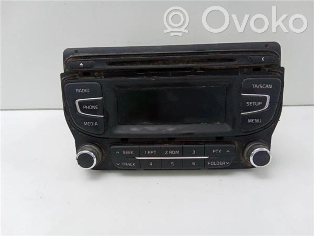 KIA Ceed Panel / Radioodtwarzacz CD/DVD/GPS 