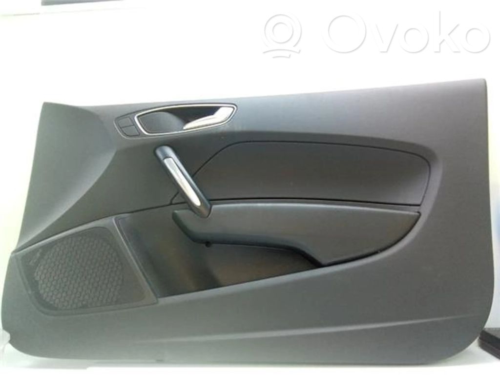 Audi A1 Etuoven verhoilu 
