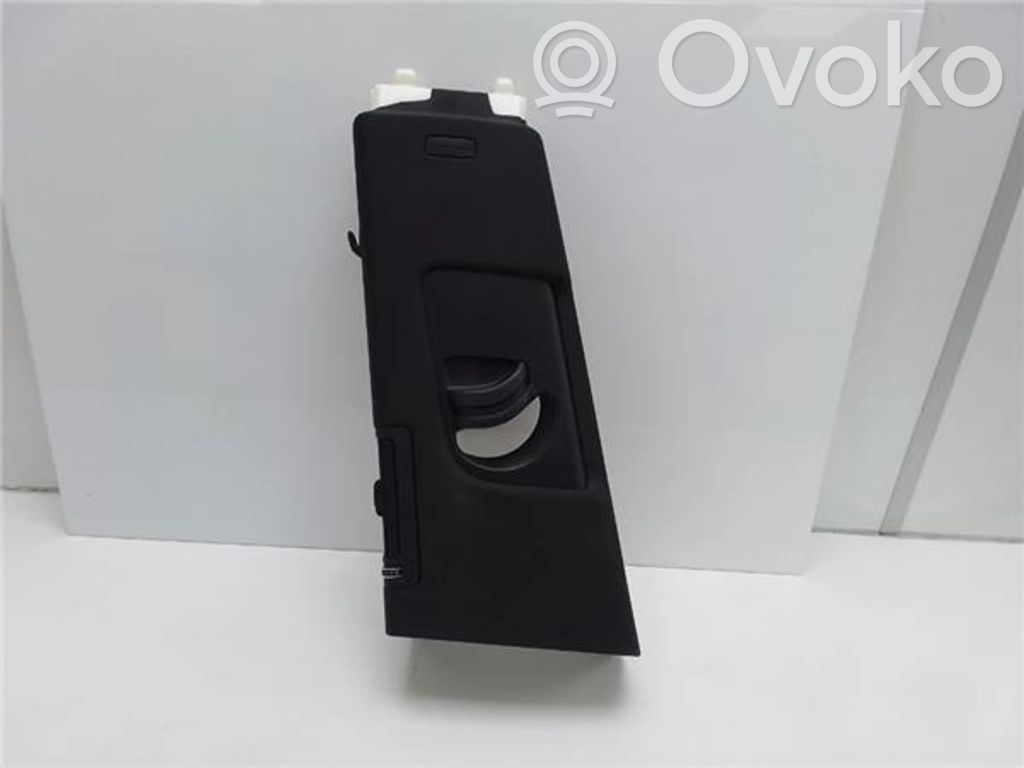 Audi Q8 Moldura protectora del borde delantero 