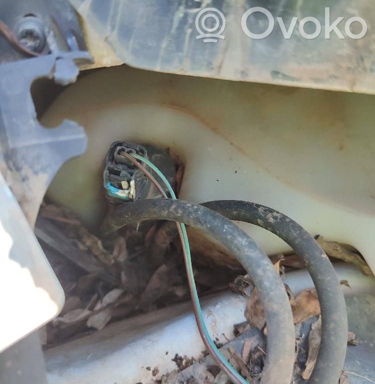 Windscreen/windshield washer pump   SINREF
