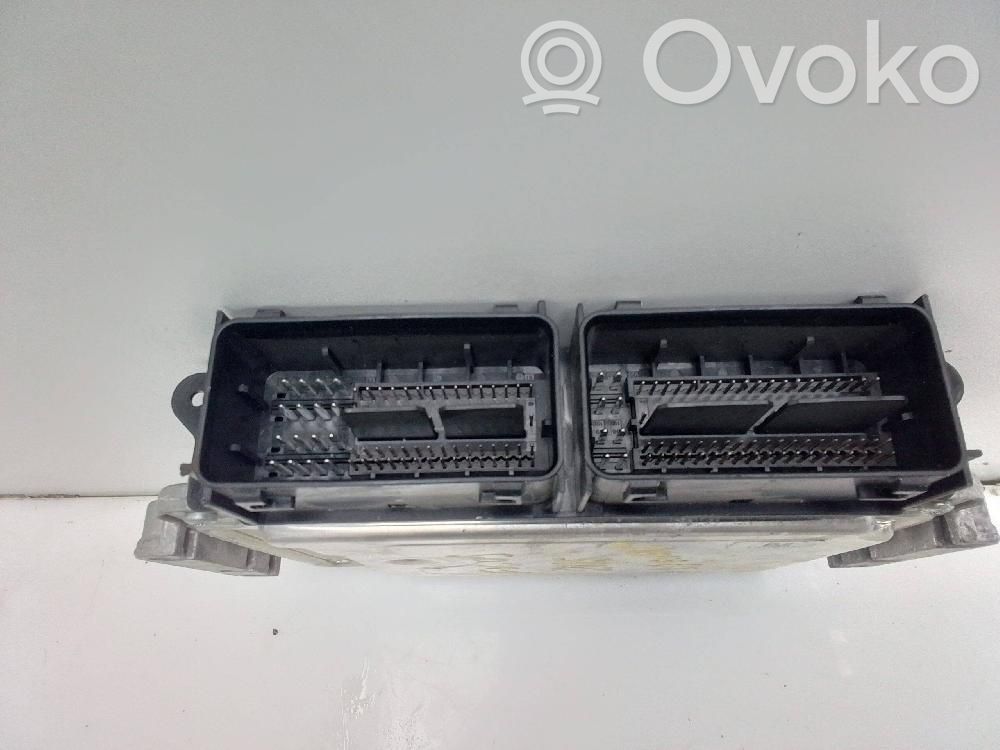 Muut ohjainlaitteet/moduulit   0261S08473