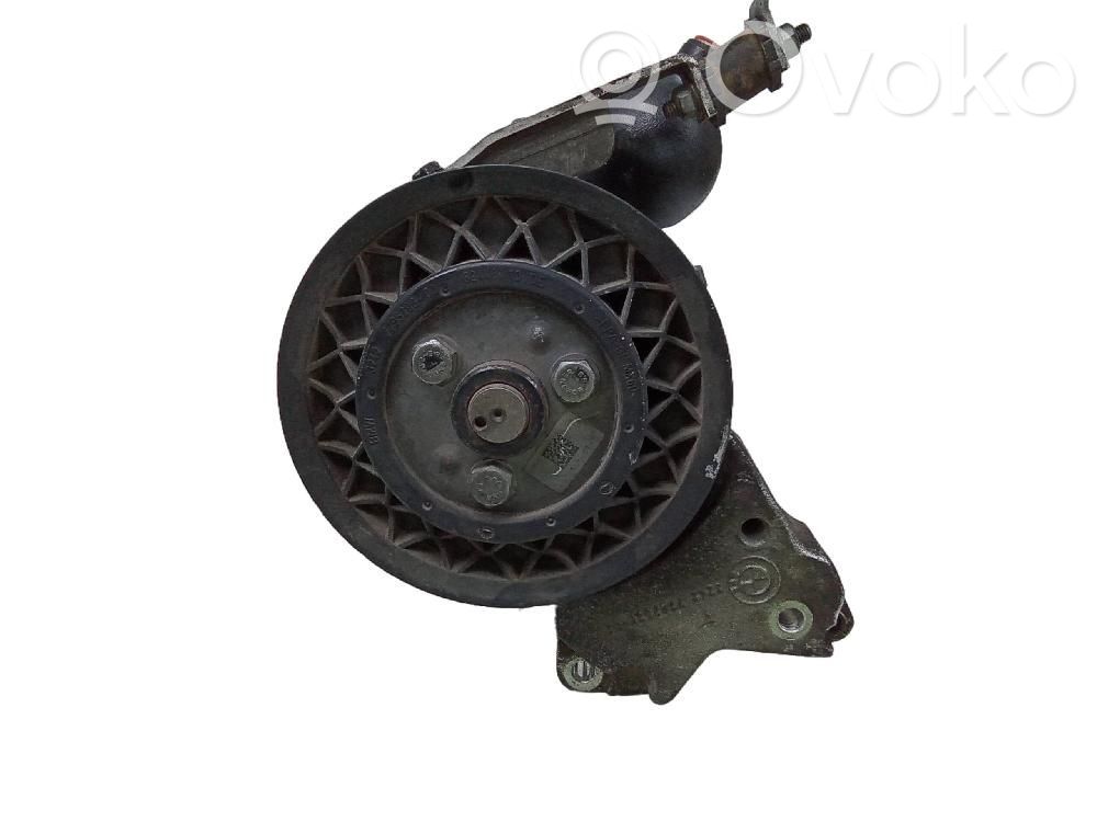 Power steering pump   LH2114537