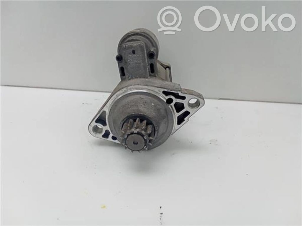 Motor de arranque   02E911022