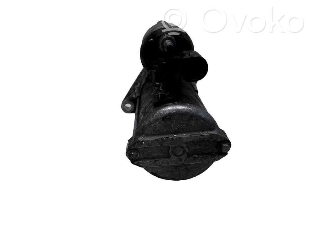Motor de arranque   02E911024B