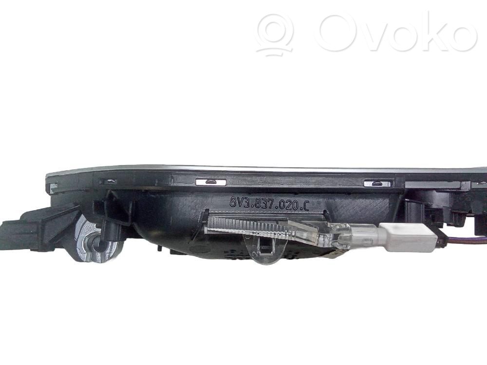 Manecilla interna puerta delantera   8V3837020C