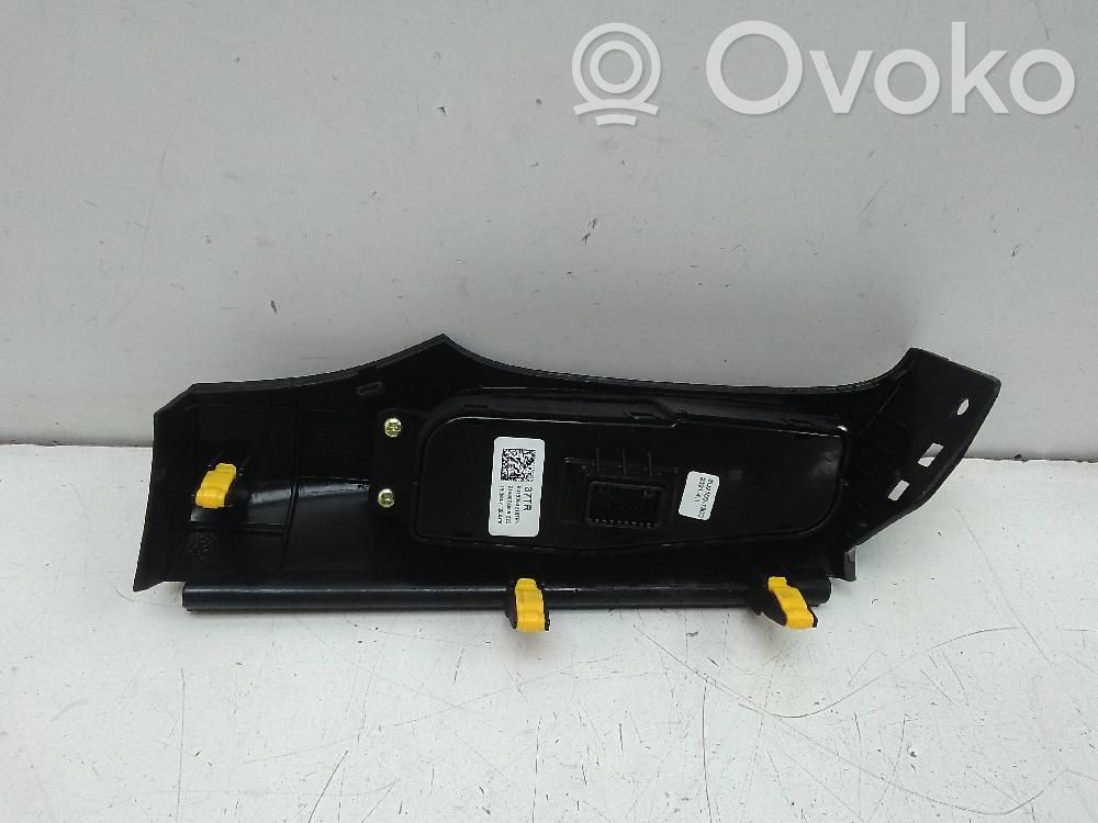 Hyundai i30 fastback Otros interruptores/perillas/selectores 