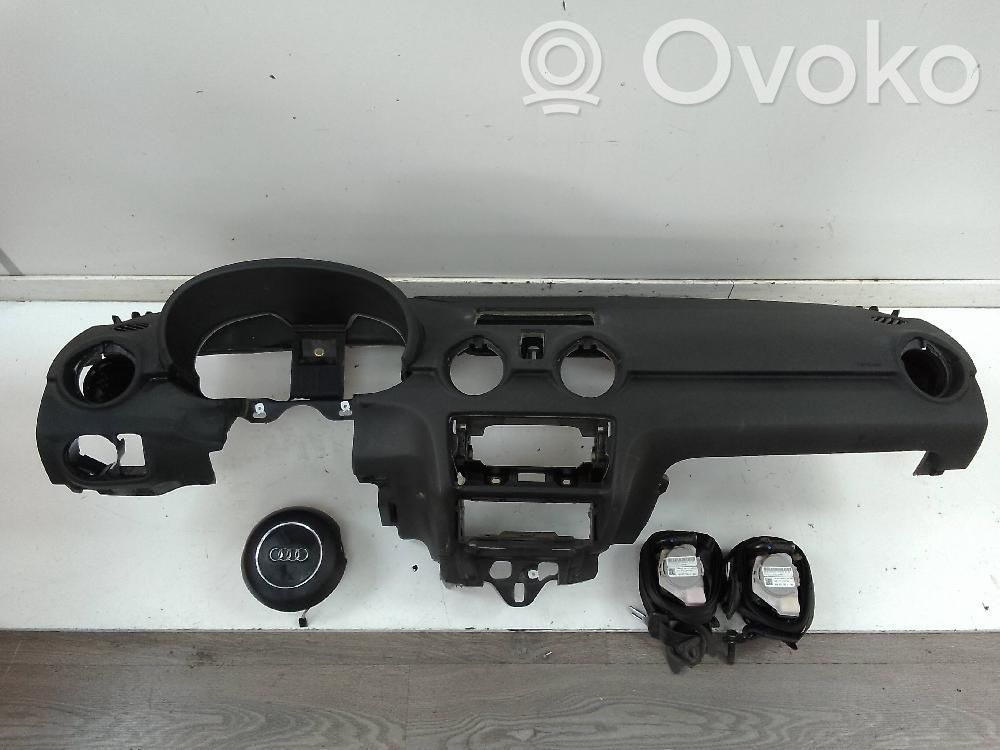 Juego de airbag con panel   8X0880201C