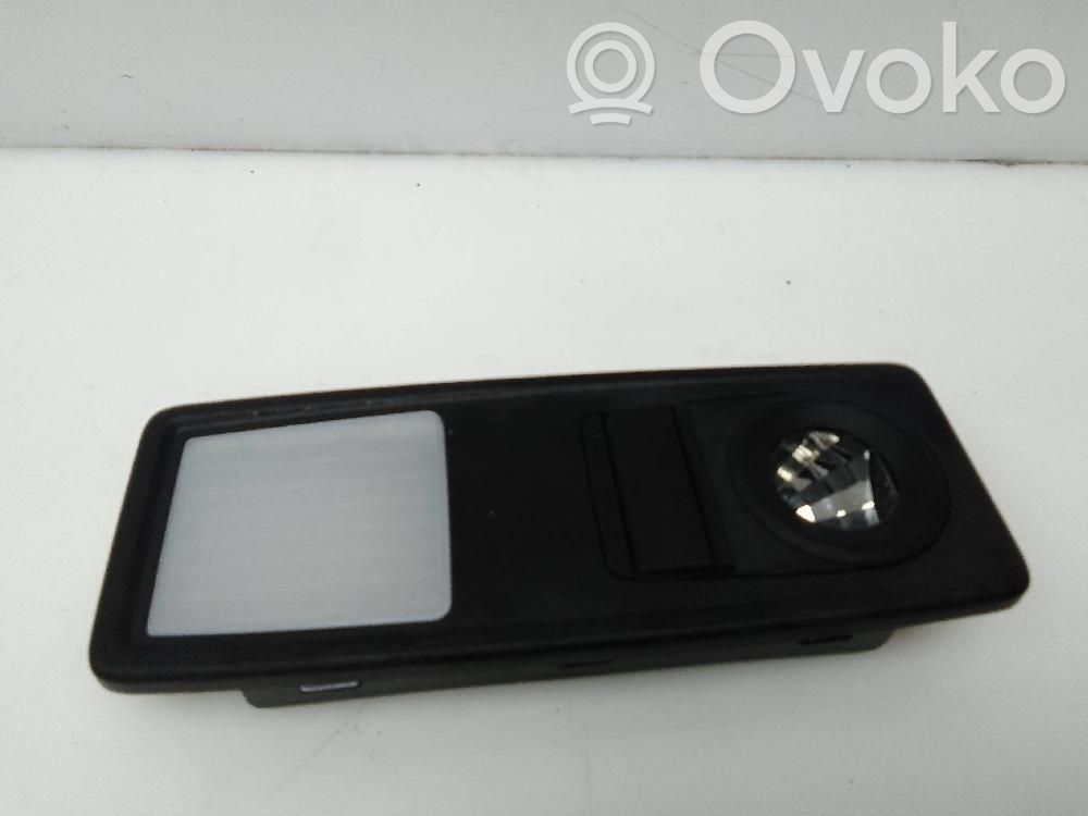 BMW X1 E84 Luz del asiento delantero 