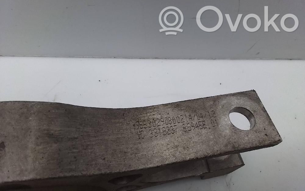 Engine mount bracket   968302908002