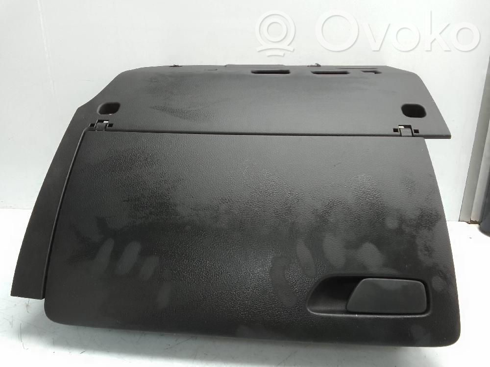 Guantera   1104875X