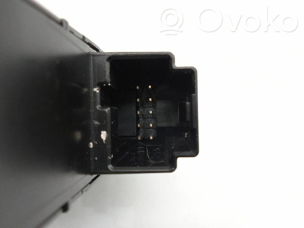 MG HS Hazard light switch 
