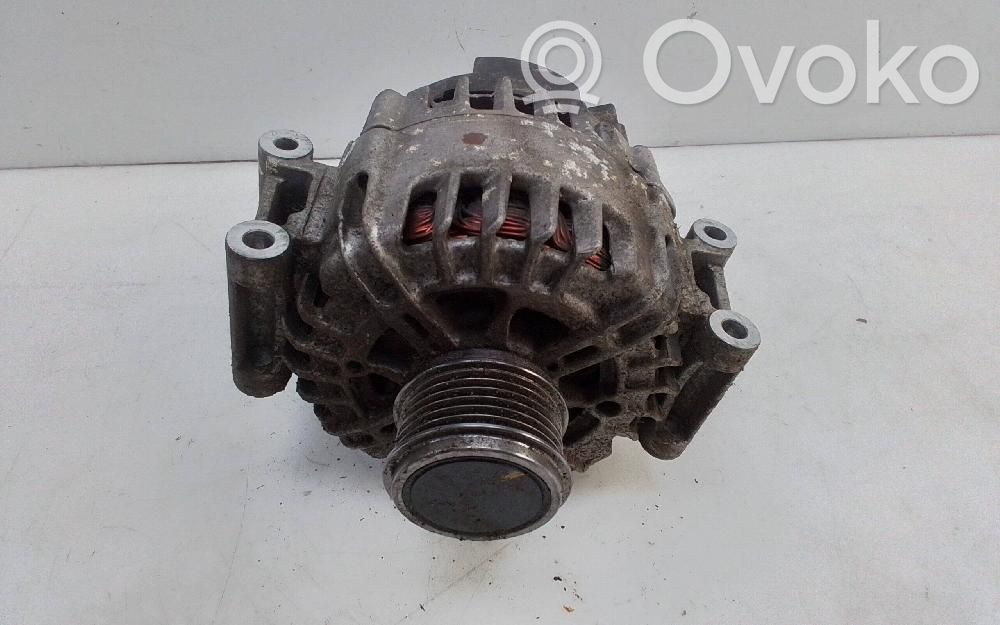 Alternador   06J903023H