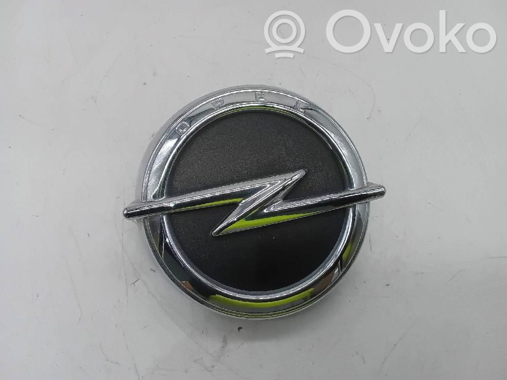 Opel Astra K Uchwyt / Rączka zewnętrzna otwierania klapy tylnej / bagażnika 