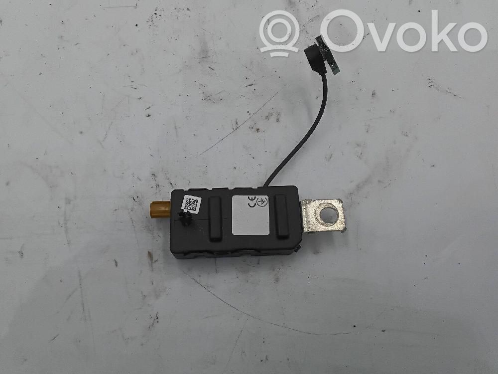 Renault Arkana Amplificatore antenna 