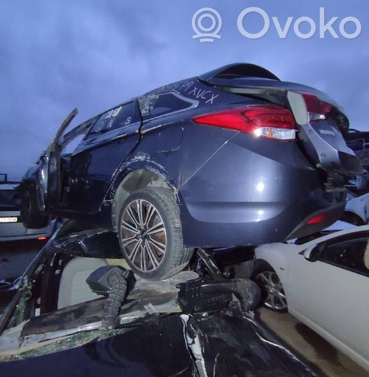Hyundai i40 Debitmetru aer 