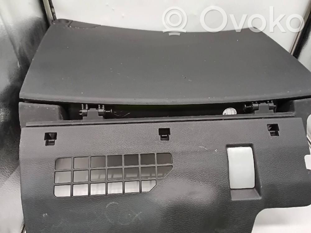 Handschuhfach   845433Z000