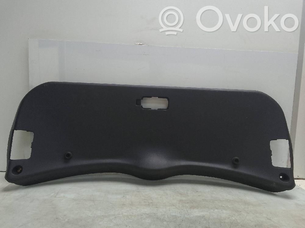 KIA Rio Garnitures hayon 