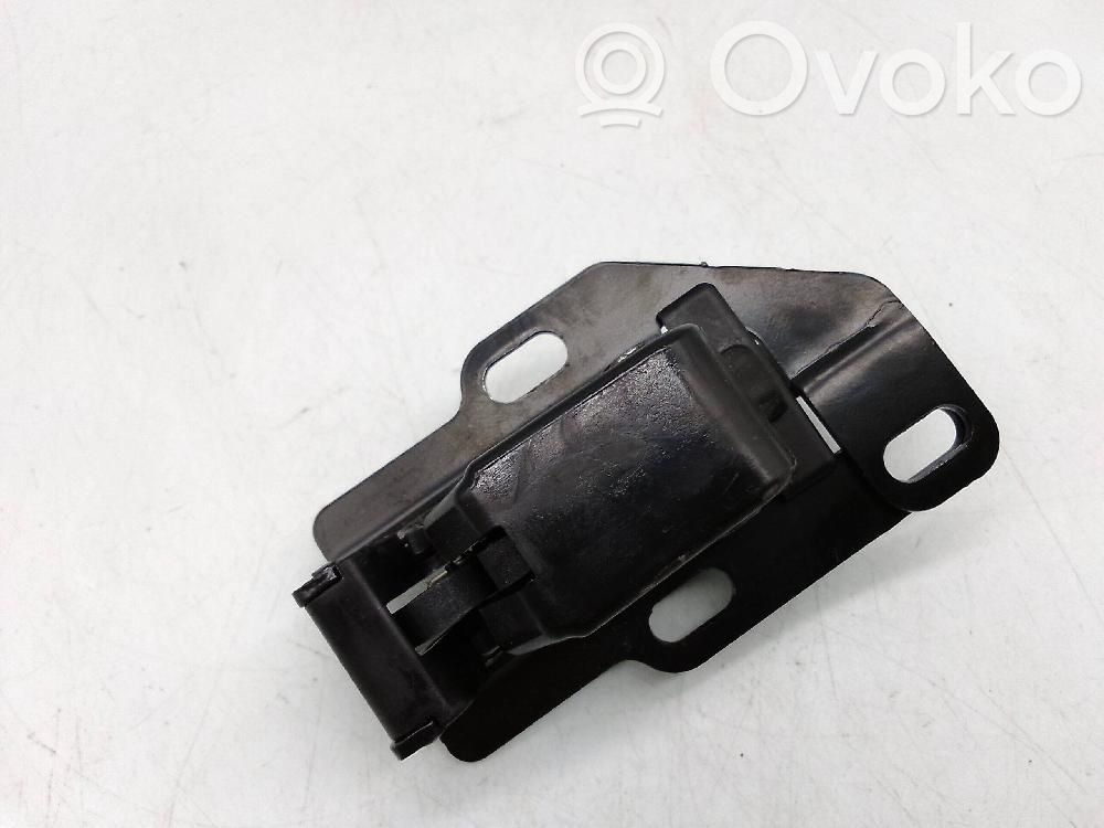 Peugeot Rifter Serrure de capot 
