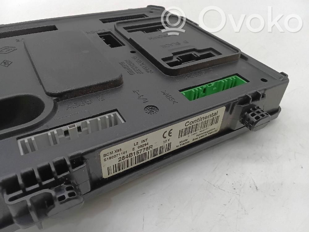Autres unités de commande / modules   284B15778R