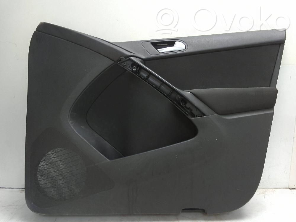 Volkswagen Tiguan Garniture de panneau carte de porte avant