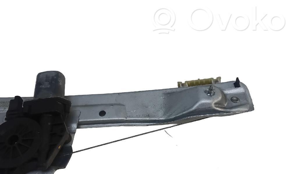 Dacia Duster II Macara geam spate manuală 