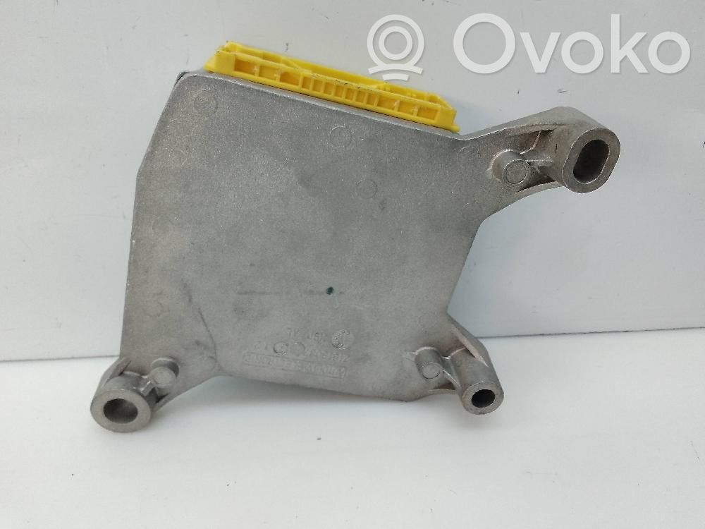 Unidad de control/módulo del Airbag   8200142183