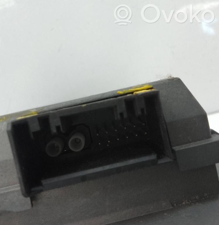 Citroen C4 I Screen/display/small screen 