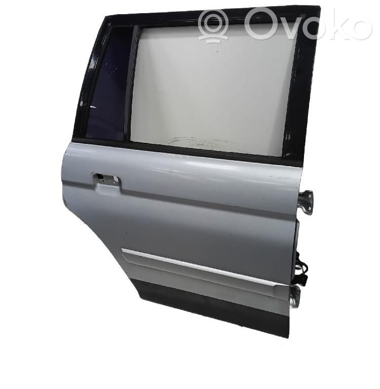 Mitsubishi Montero Portiera posteriore