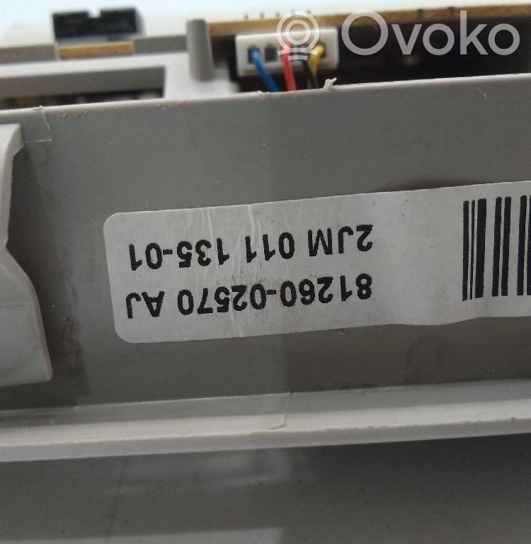 Toyota Auris E180 Illuminazione sedili anteriori 