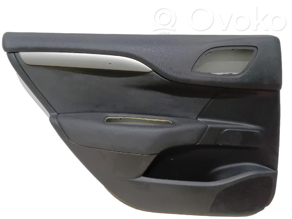 Citroen C4 II Apšuvums aizmugurējām durvīm 
