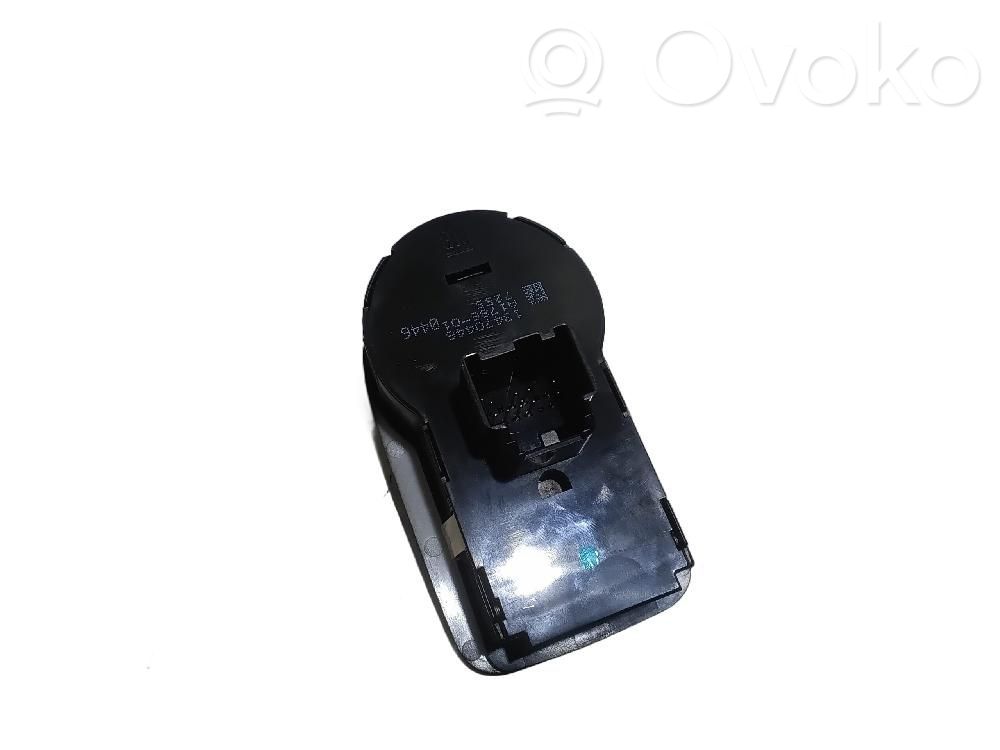 Interruptor de luz   13470446