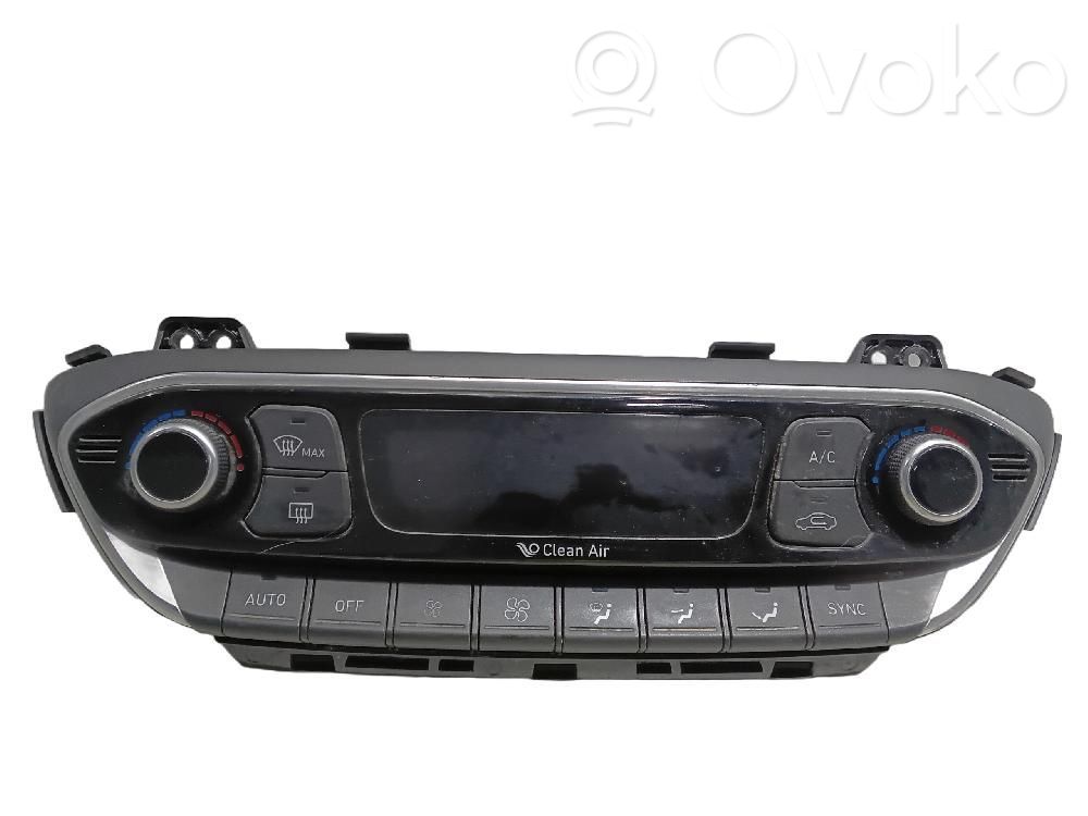 Hyundai i30 Unitate control climatizare 
