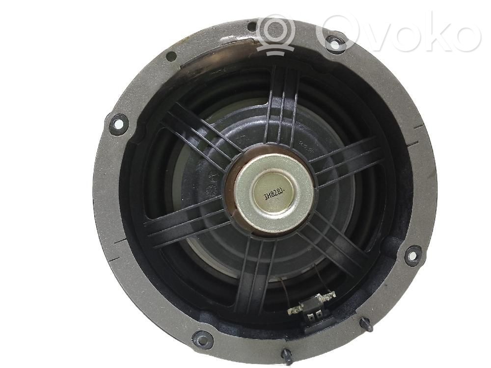 Audi Q3 8U Altoparlante portiera anteriore