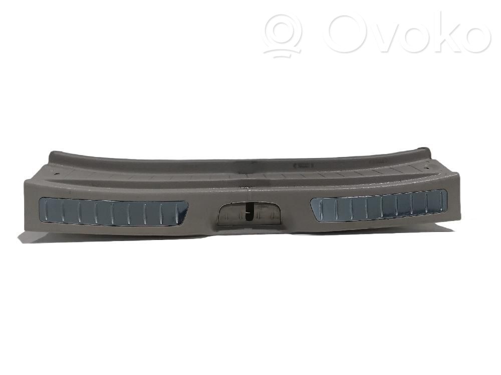 Mercedes-Benz B W245 Rivestimento portellone 