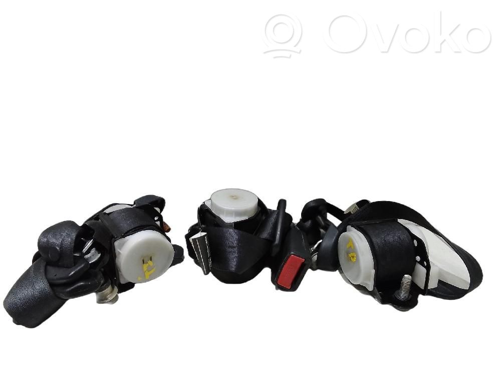 Set centuri de siguranță   BGE130751