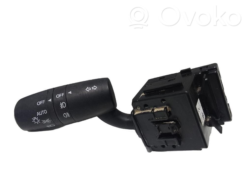 Mazda CX-3 Wiper turn signal indicator stalk/switch 