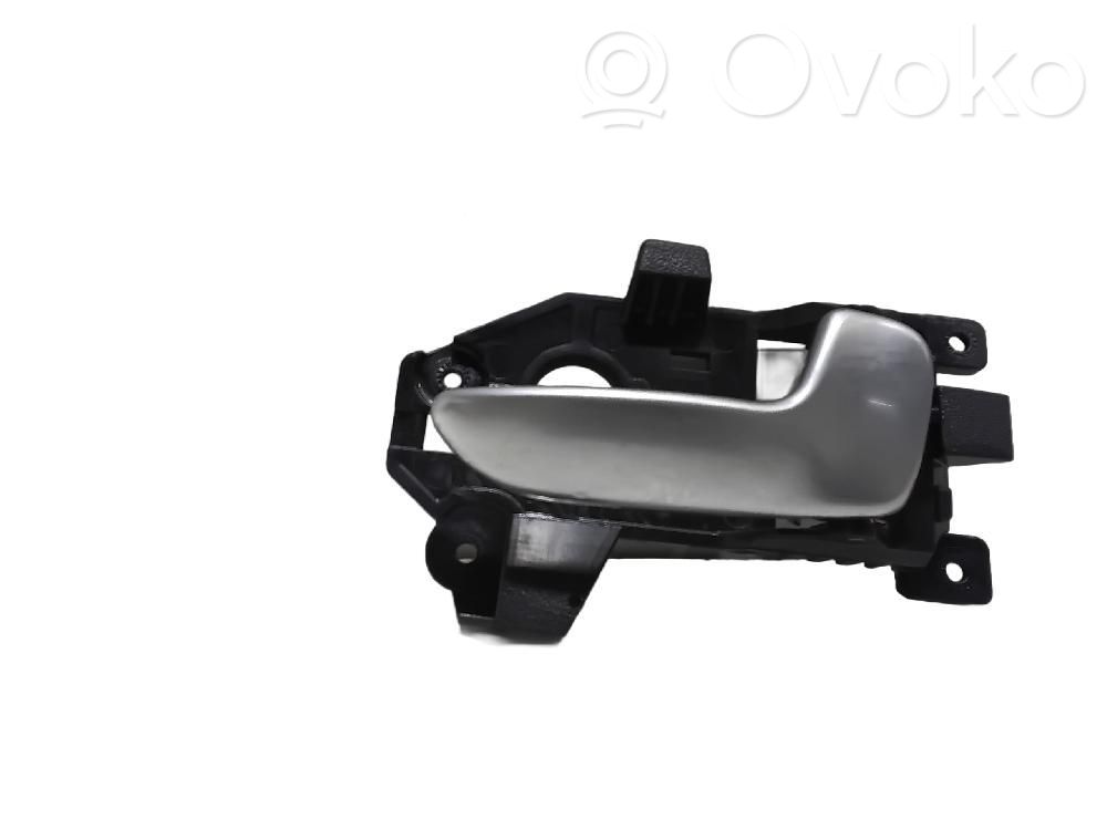 Manecilla interna puerta trasera   83623RP000