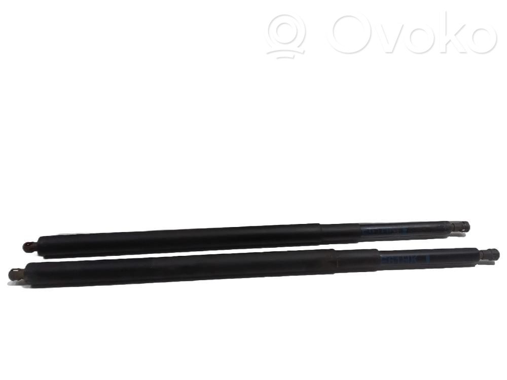 BMW 5 E60 E61 Vérin de capot arrière 