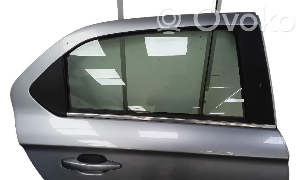 Porte arrière   SINREFERENCIA