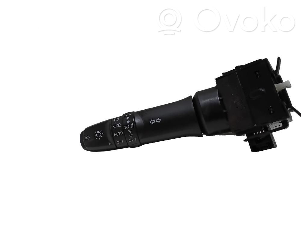 Commodo, commande essuie-glace/phare   E380013