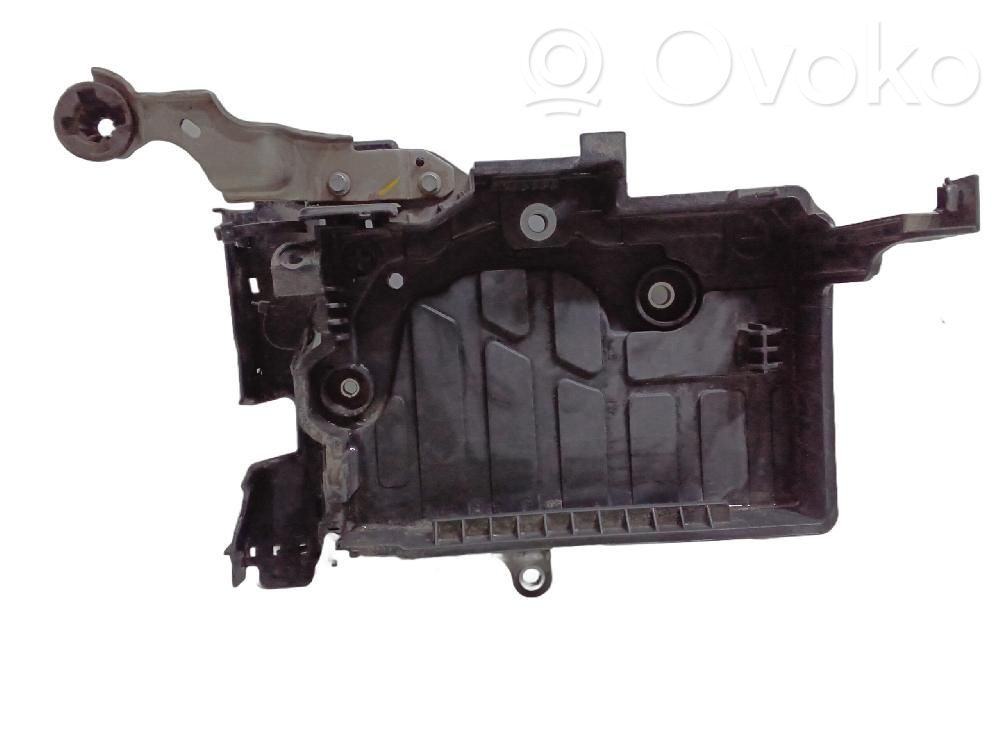 Dacia Sandero III Soporte para la batería 