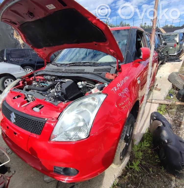 Suzuki Swift I Feu antibrouillard avant
