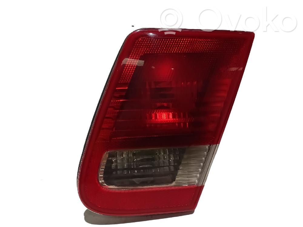 Saab 9-3 Ver1 Takaluukun takavalot