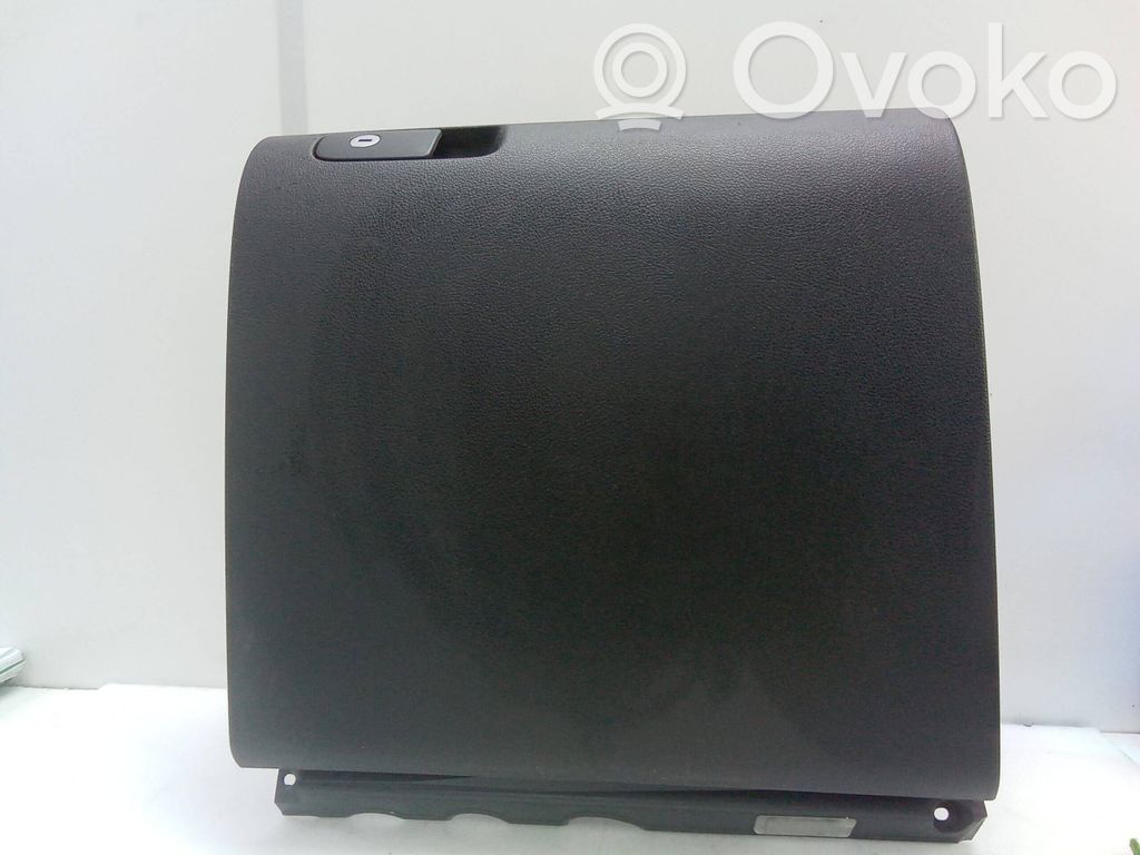 Volkswagen Tiguan Handschuhfach 