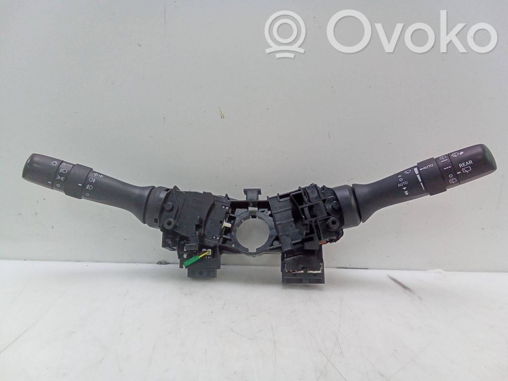 Lexus CT 200H Przełącznik świateł 