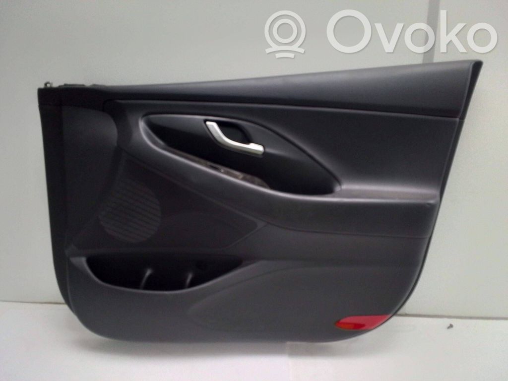 Hyundai i30 fastback Rivestimento del pannello della portiera anteriore 