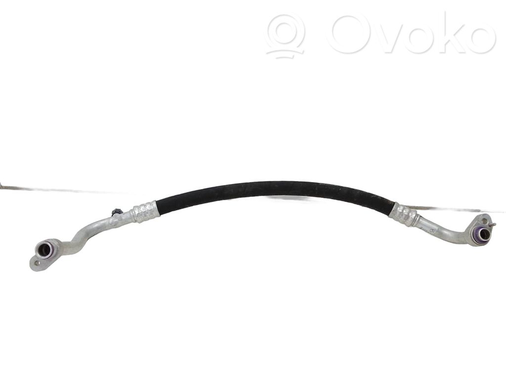 Mercedes-Benz A W176 Manguera/tubo del aire acondicionado (A/C) 