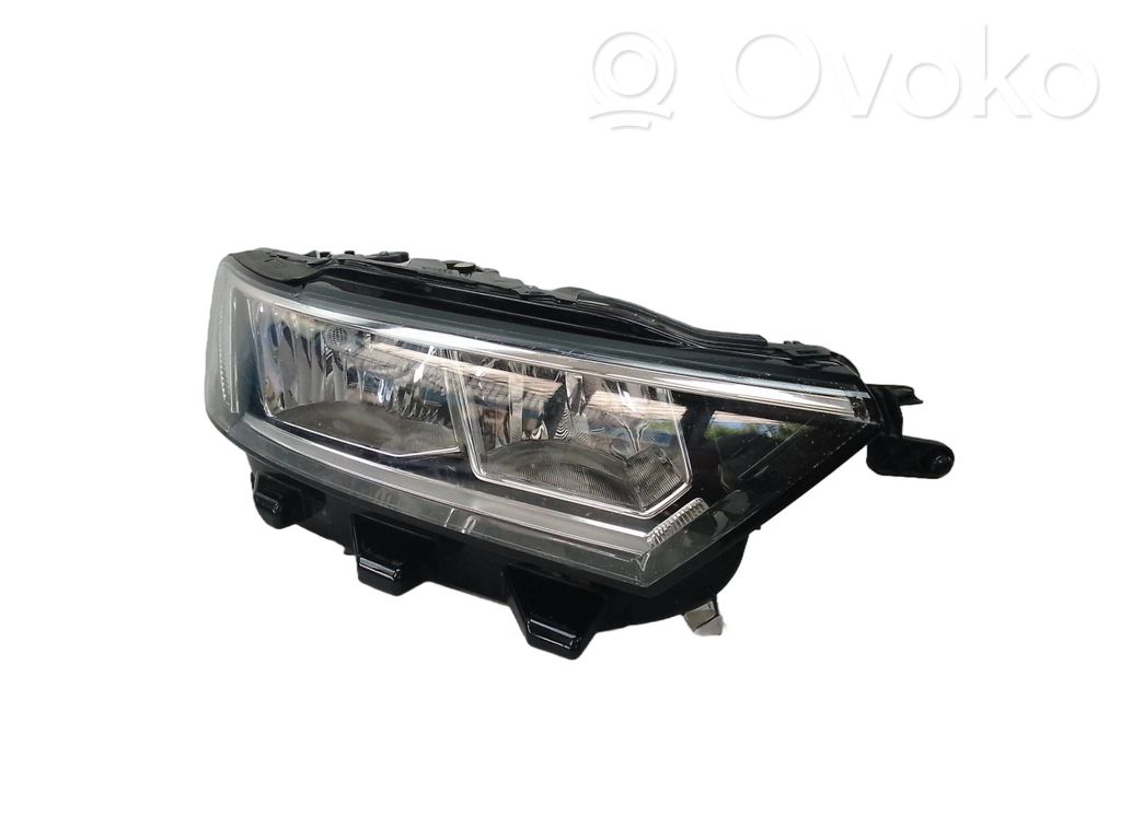Volkswagen T-Roc Lampa przednia 